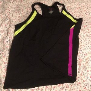 Land Bryant Active Top size 22/24